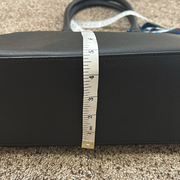 TRINA TURK BLACK VEGAN SHOULDER BAG BLUE BLACK DOT INTERIOR WITH BAG SCARF - Picture 12 of 16